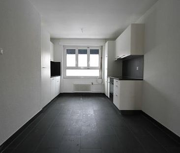 Appartement rénové de 3.5 pièces - Foto 3