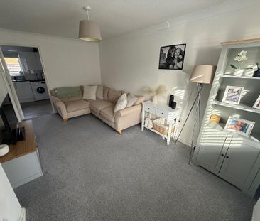 2 bedroom terraced house to rent - Photo 6