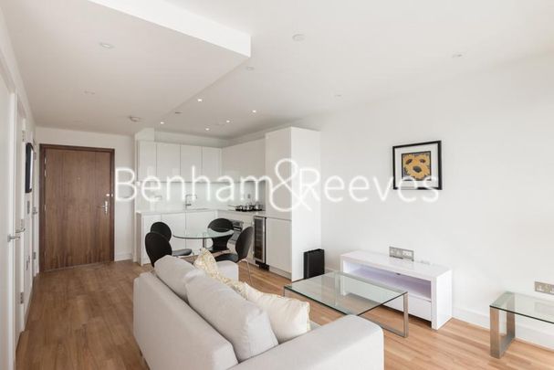 Studio to rent - Photo 1