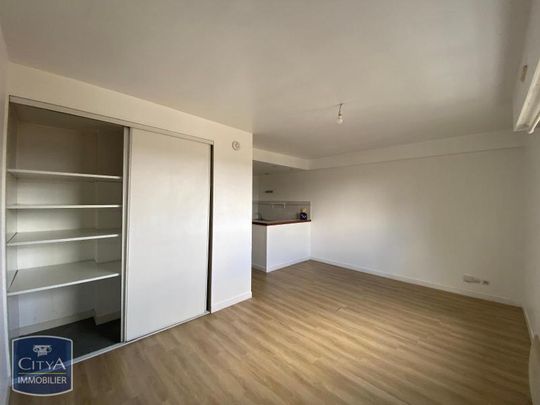 Location Appartement 1 pièce 26m² POITIERS 86000 - Photo 1