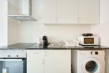 Avenida Fontes Pereira de Melo, Lisbon, Lisbon 1050-055 - Photo 4