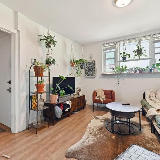 3 1/2 - Montréal (La Petite-Patrie) - 1 050 $/mois - Photo 1