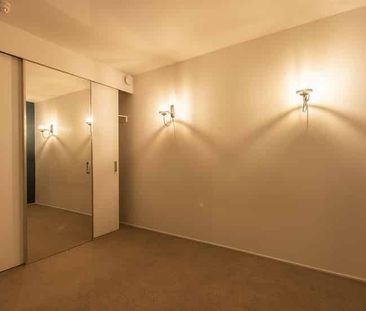 Modern 2-Bedroom Apartment in the Heart of Te Aro, Wellington - Photo 3