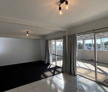 Move in Ready Family Home - Photo 4