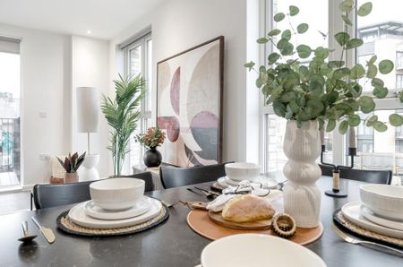 3 bedroom apartment to rent - Photo 5