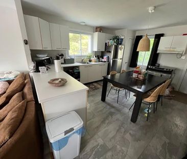 4 et demi rénové St-Jerome Dispo le 1 aout et 15 septembre - Photo 2