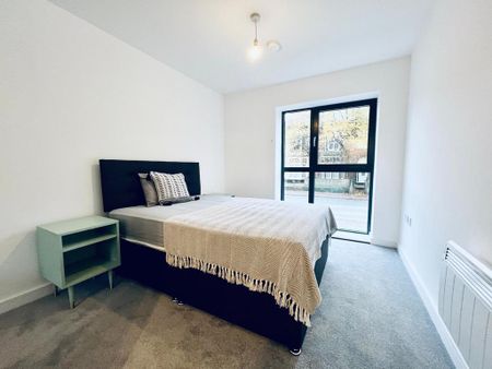 2 bedroom flat to rent - Photo 4