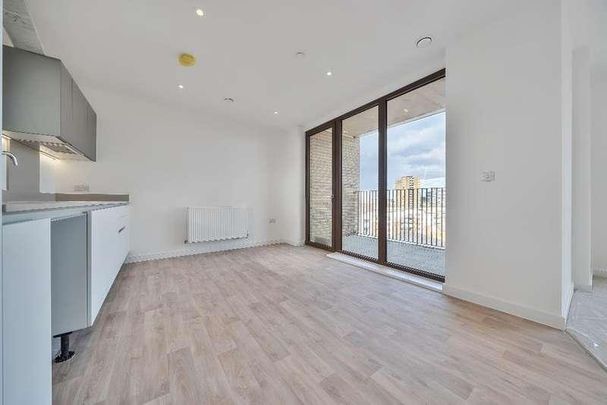 Silwood Street, London, SE16 - Photo 1