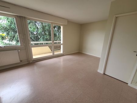 Location Appartement 1 pièce 28m² ANGERS 49000 - Photo 2