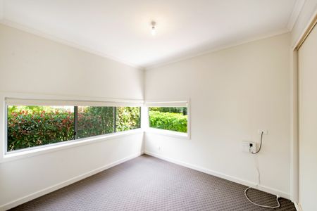 Spacious Home in Crace - Photo 3