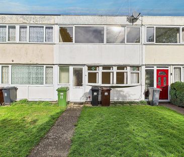 3 bedroom terraced house to rent - Photo 3