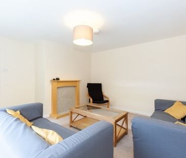 Coolidge Close, Headington - Photo 1