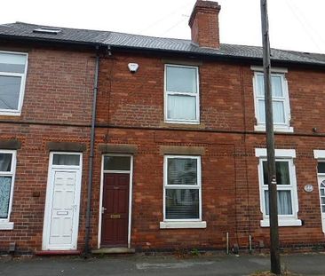 3 bedroom terraced house to rent - Photo 6