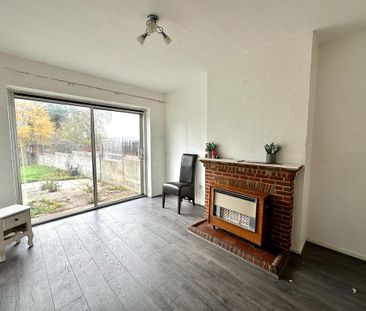 3 bedroom semi-detached house to rent - Photo 4