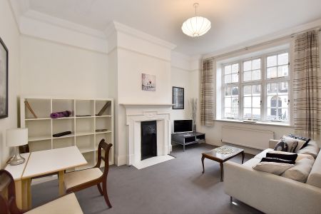Cliveden Place, Chelsea, London, SW1W - Photo 2