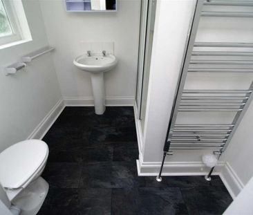 4 bedroom house share to rent - Photo 3
