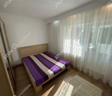 De inchiriat apartament cu 3 camere decomandate si 2 balcoane din zona centrala din Sibiu - Photo 3