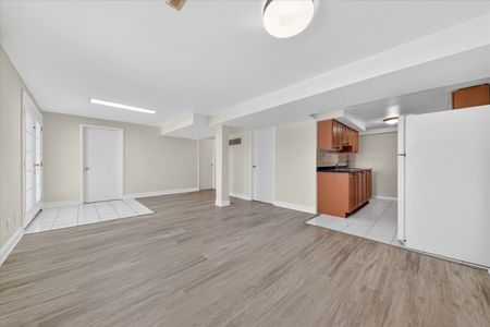 For Lease - 178 Staines Road Unit# Bsmt, Toronto, Ontario - Photo 4