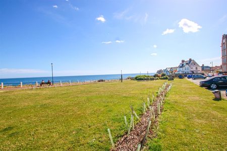 St Nicholas Place, Sheringham - Photo 4