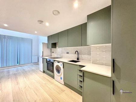 2 bedroom flat to rent - Photo 5