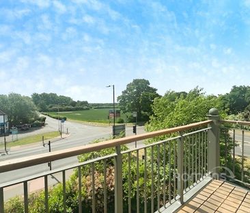 2 bedroom flat to rent - Photo 2