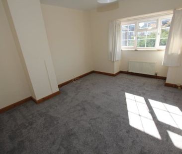 3 Bedroom HOUSE, Chester - Photo 4