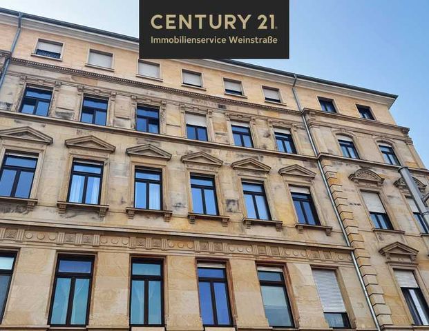 *** ZEITLOSE ELEGANZ *** 2-Zimmer-Schmuckstück im Altbau mitten in der City - Foto 1