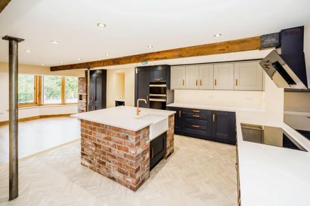 3 bedroom end of terrace house to rent - Photo 4