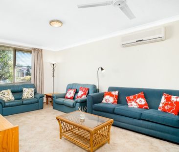 4 Attlee Place, Winston Hills NSW 2153 - House For Rent | Domain - Photo 2