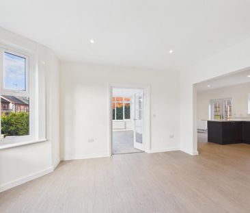 5 bedroom detached house to rent - Photo 4