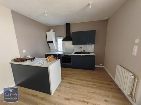 Location Maison 2 pièces 43m² SOYAUX 16800 - Photo 3