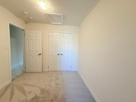 For Lease - 2857 WHITES Road, Pickering, Ontario - Photo 3