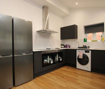 1 bedroom house of multiple occupation to rent - Photo 5