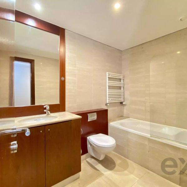 Apartamento T4 em Lisboa - Photo 1