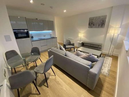 Fairfield Road, Brentwood, CM14 - Photo 5