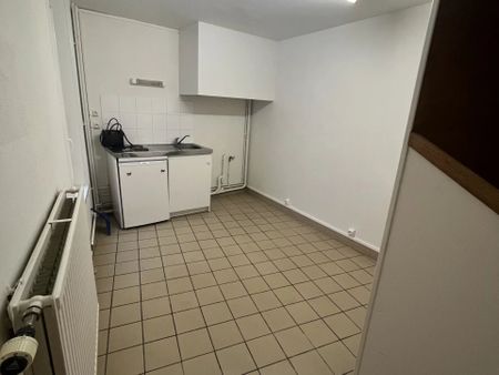 Location Appartement 2 pièces 25 m2 à Saint-Quentin - Photo 5