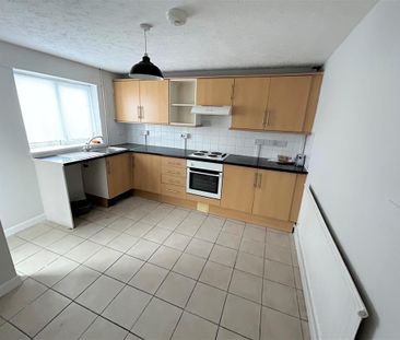 Upper High Street - Photo 2