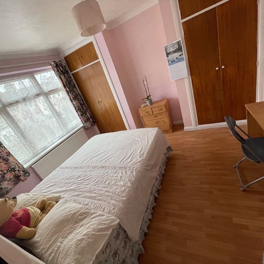 Room in a Shared House, Croydon, CR0 - Photo 1