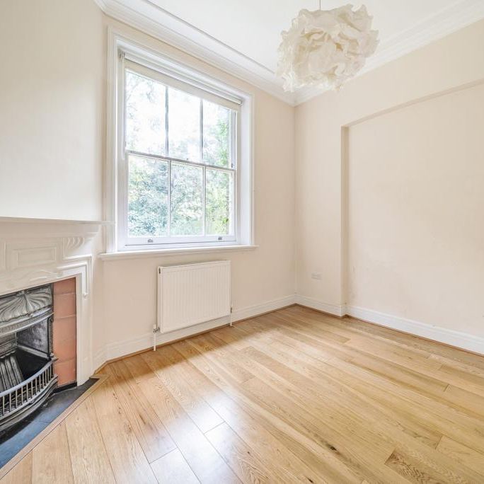 3 bedroom flat to rent - Photo 1