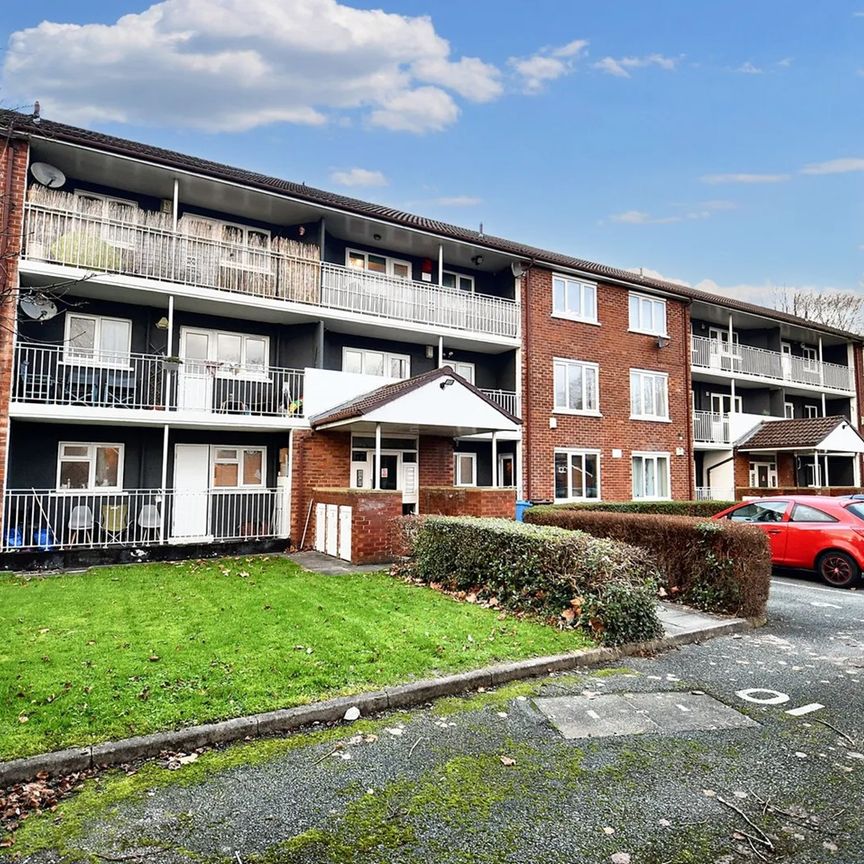 Room in a Shared Flat, Brotherton Drive, M3 - Photo 1