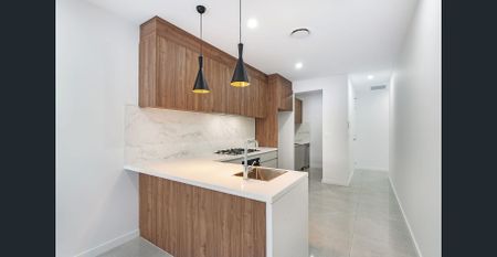 Modern 3-Bedroom Duplex with Stylish Features - Photo 5