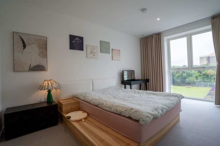 Brent Cross Town 6 Bedroom 2 - Photo 4