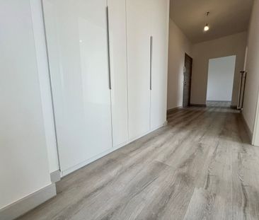 Moderno 3.5 locali completamente ristrutturato a Chiasso - Photo 6