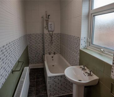 2 bedroom end of terrace house to rent - Photo 6