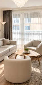 Hochwertig möblierte 2-Zimmer-Wohnung mit Balkon nahe Hauptbahnhof / Sonnwendviertel - Photo 2
