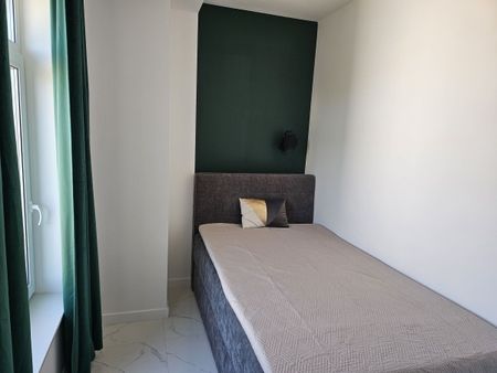 Komfortowy Apartament w sercu miasta - Zdjęcie 2