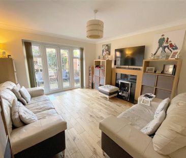 4 bedroom detached house to rent - Photo 4