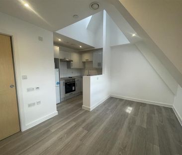 Studio to rent - Photo 5