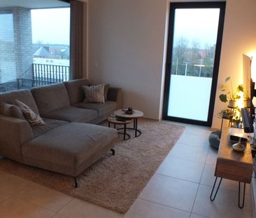 Appartement te huur - Photo 1
