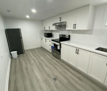 For Lease - 126 Roywood Drive Unit# main floor, Toronto, Ontario - Photo 4